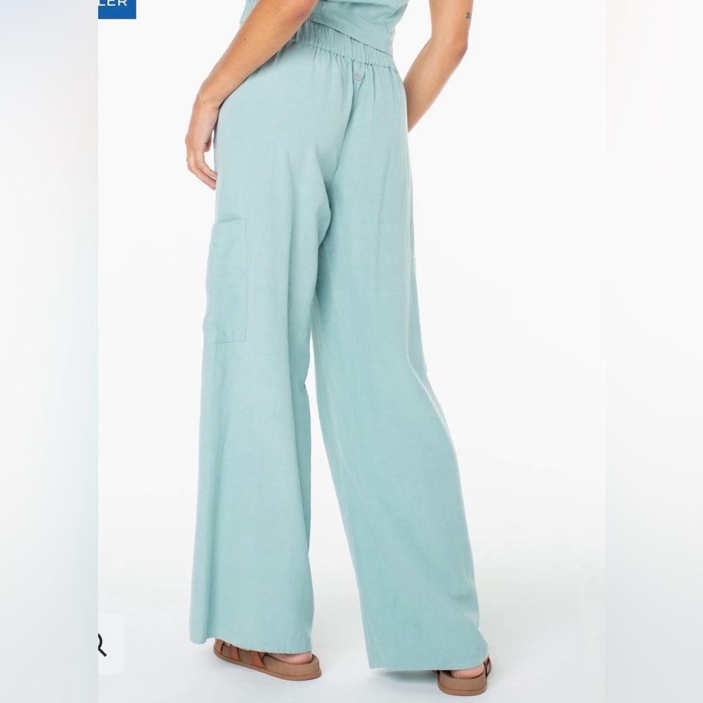 New, Woman’s Roxy Maui Session Pants - Picture 9 of 12